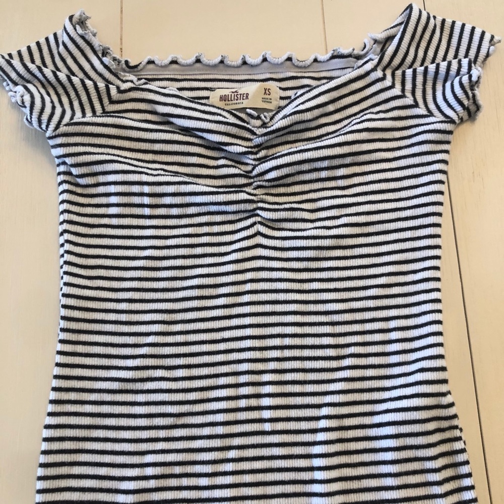 Hollister Top